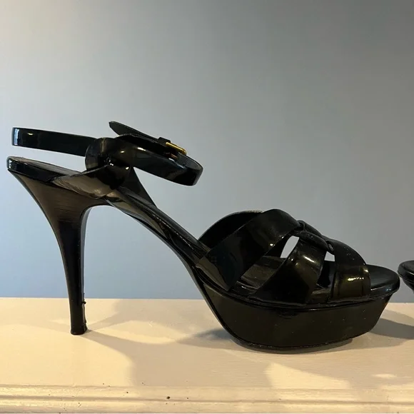 Yves Saint Laurent Black Patent Tribute Sandals - Picture 6 of 8